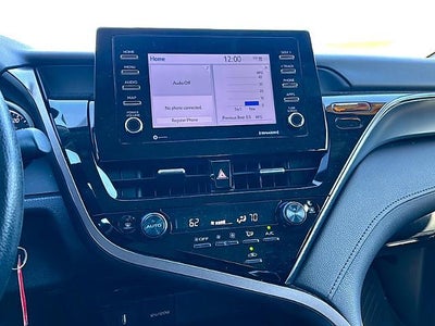 2024 Toyota Camry LE Auto (SE)