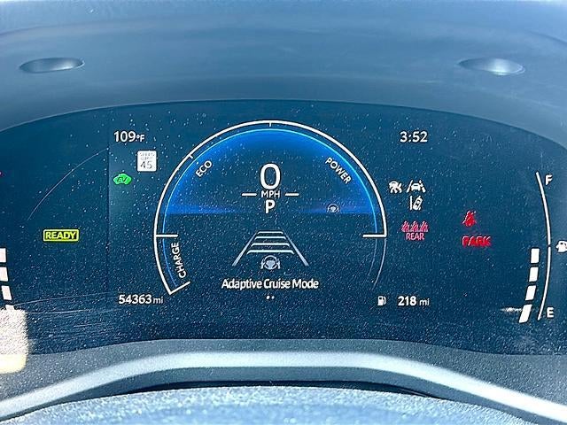 2025 Toyota Camry LE (SE)