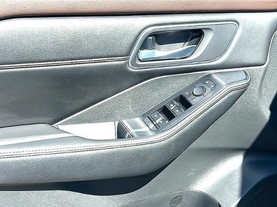 2021 Nissan Rogue FWD SV