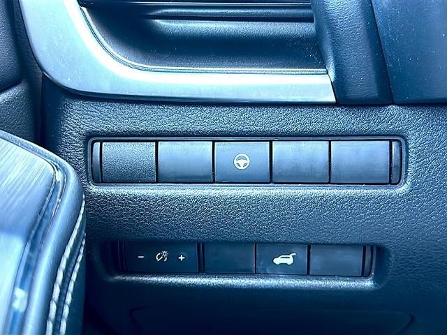 2021 Nissan Rogue FWD SV