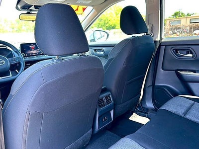 2024 Nissan Rogue FWD SV