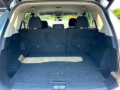 2024 Nissan Rogue FWD SV