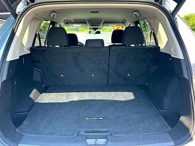 2024 Nissan Rogue FWD SV