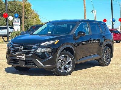 2025 Nissan Rogue FWD SV