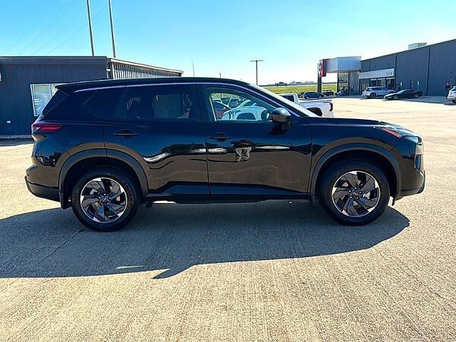 2025 Nissan Rogue FWD SV