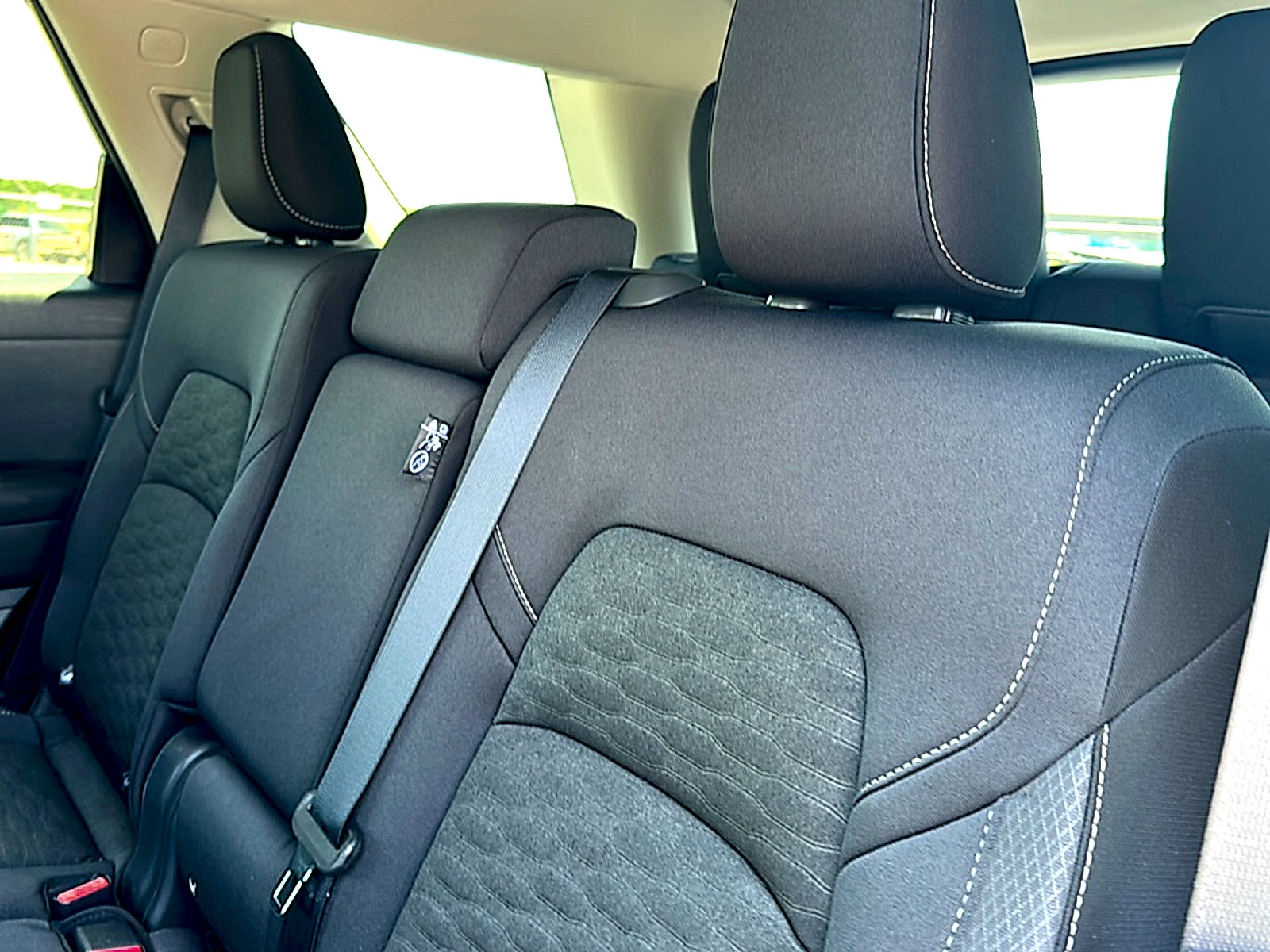 2024 Nissan Pathfinder SV FWD