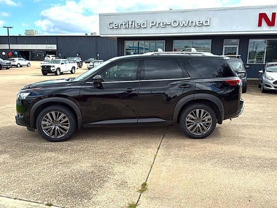2024 Nissan Pathfinder SL 2WD