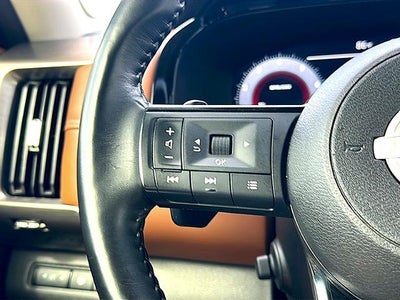 2024 Nissan Pathfinder Platinum 2WD
