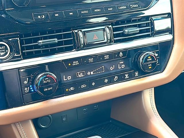2024 Nissan Pathfinder Platinum 2WD