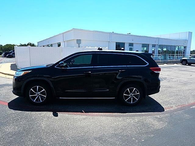 2019 Toyota Highlander XLE V6 FWD (Natl)