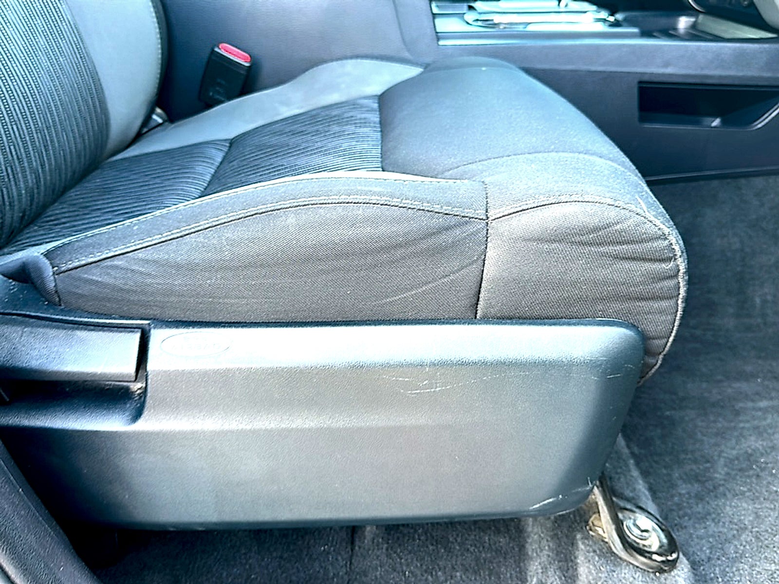 2017 Toyota Tundra SR5 5.7L V8
