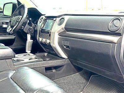 2020 Toyota Tundra 2WD 2WD SR5 CrewMax 5.5' Bed 5.7L (SE)