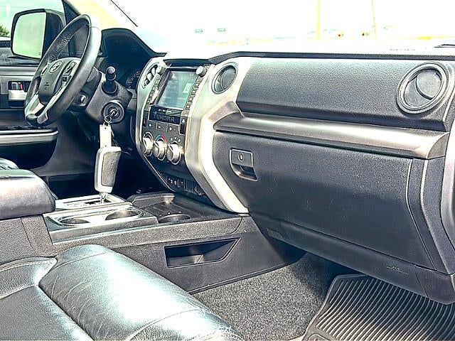 2020 Toyota Tundra 2WD 2WD SR5 CrewMax 5.5' Bed 5.7L (SE)