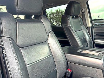 2020 Toyota Tundra 2WD 2WD SR5 CrewMax 5.5' Bed 5.7L (SE)