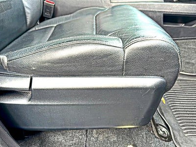 2020 Toyota Tundra 2WD 2WD SR5 CrewMax 5.5' Bed 5.7L (SE)