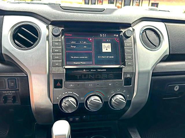 2020 Toyota Tundra 2WD 2WD SR5 CrewMax 5.5' Bed 5.7L (SE)