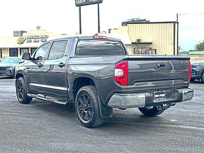 2020 Toyota Tundra 2WD 2WD SR5 CrewMax 5.5' Bed 5.7L (SE)