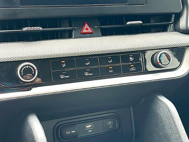 2025 Kia Sportage LX FWD