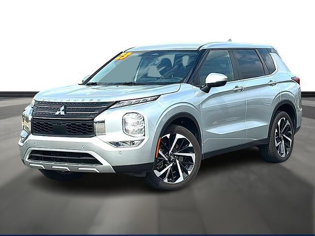 2023 Mitsubishi Outlander SE FWD