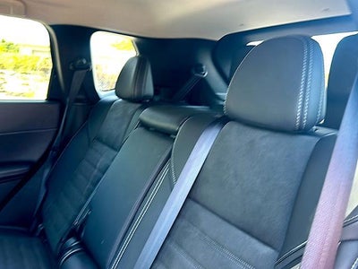 2025 Mitsubishi Outlander SE FWD