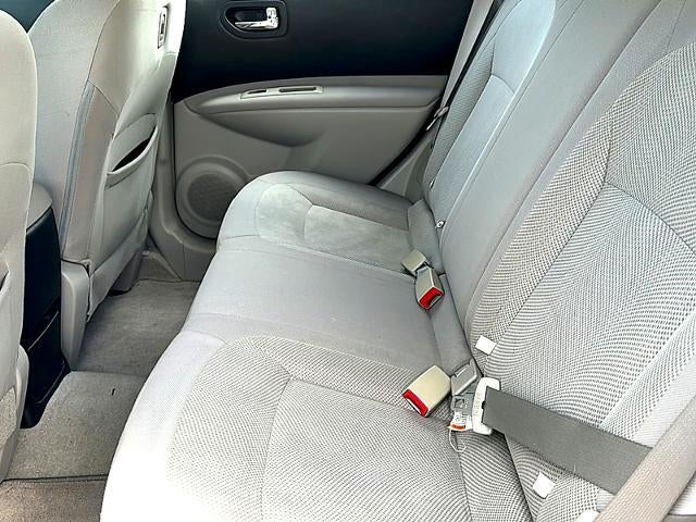 2013 Nissan Rogue FWD 4dr S
