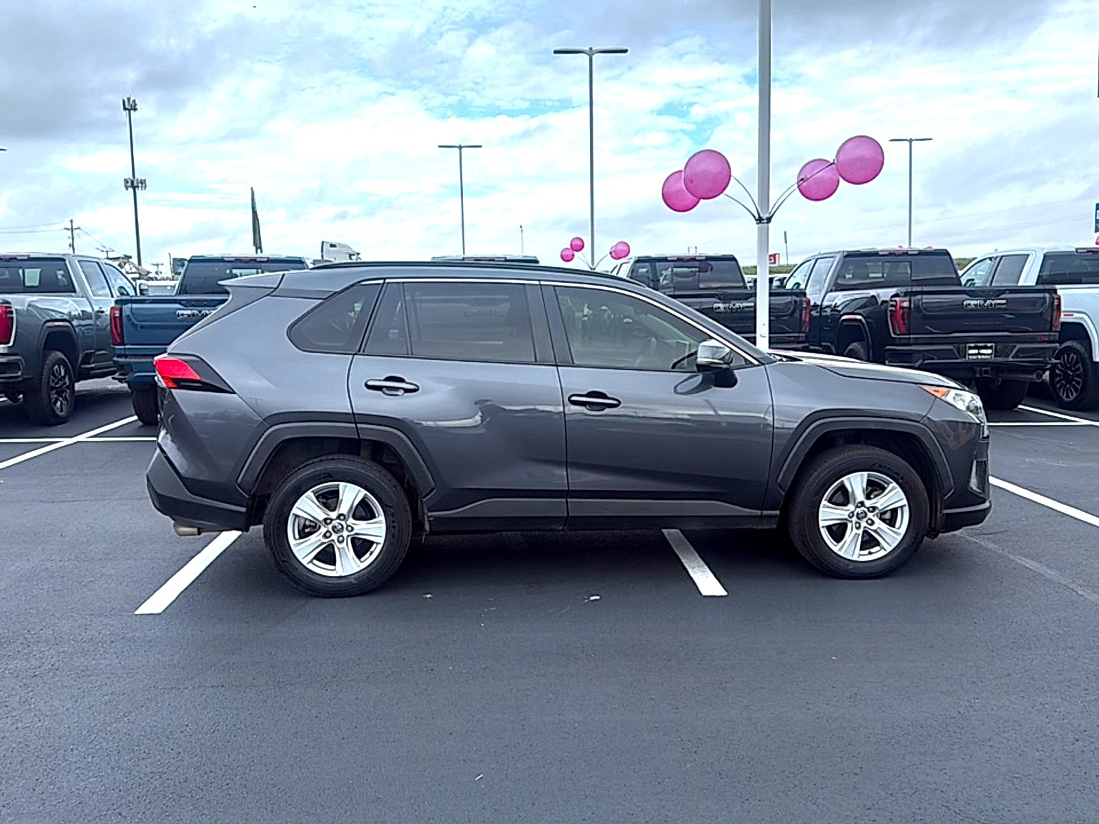 2019 Toyota RAV4 XLE