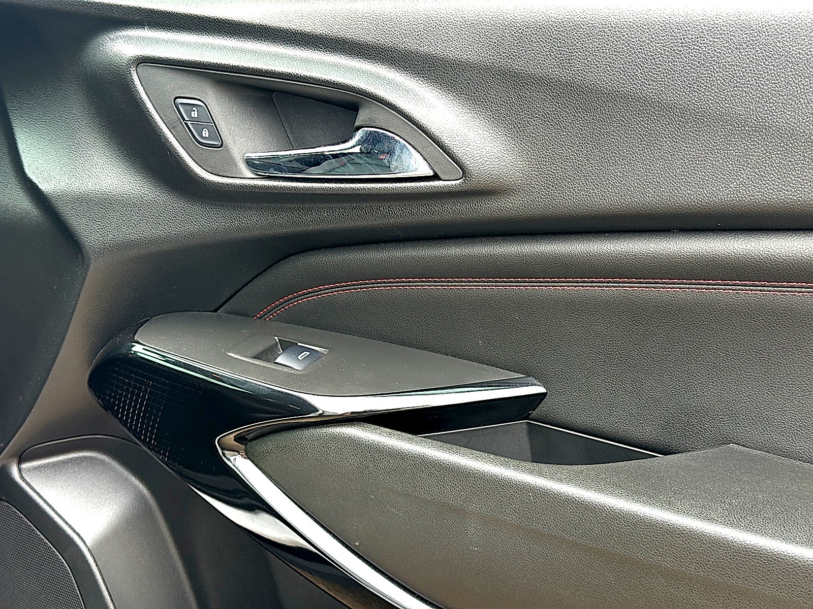2025 Chevrolet Trax FWD 2RS