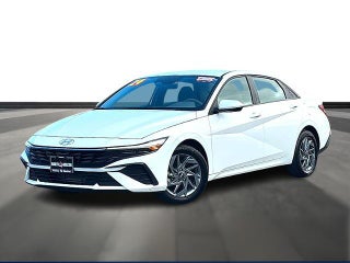 2024 Hyundai ELANTRA SEL IVT