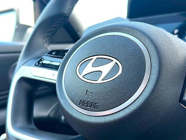 2025 Hyundai ELANTRA SEL Convenience IVT