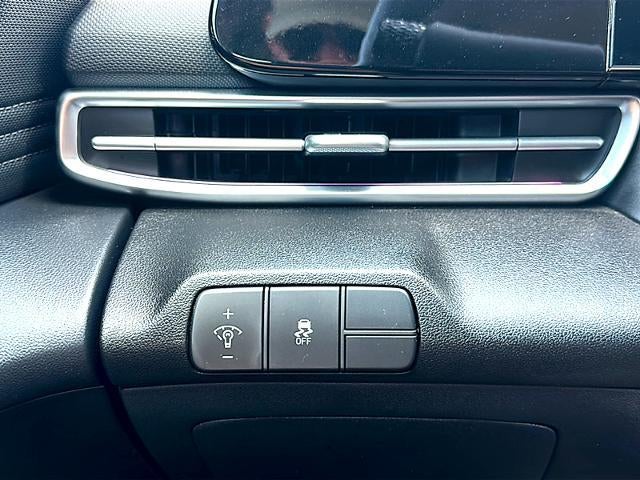 2025 Hyundai ELANTRA SEL Convenience IVT