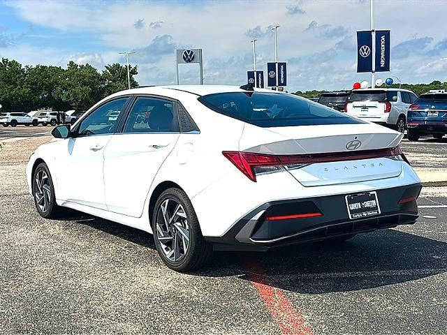 2025 Hyundai ELANTRA SEL Convenience IVT