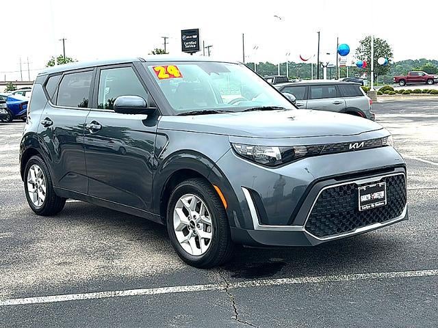 2024 Kia Soul LX IVT