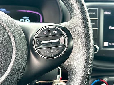 2024 Kia Soul LX IVT