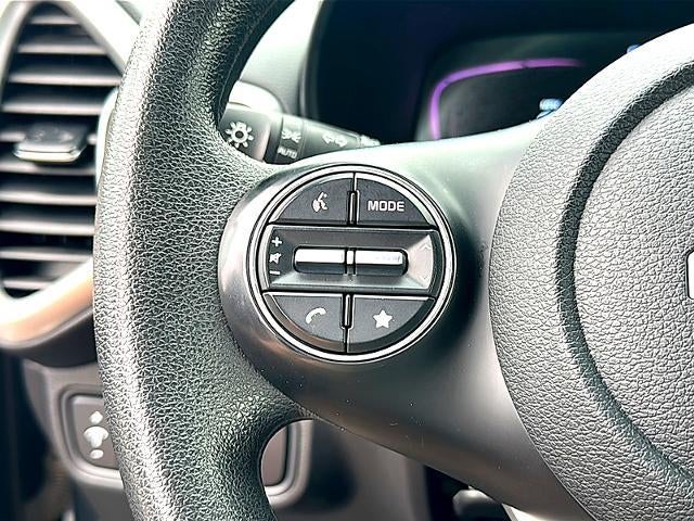 2024 Kia Soul LX IVT