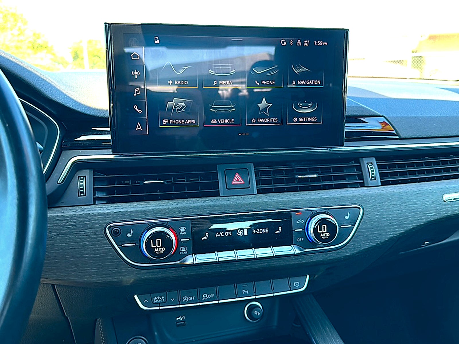 2023 Audi A4 Premium Plus 45 TFSI S line quattro S tronic