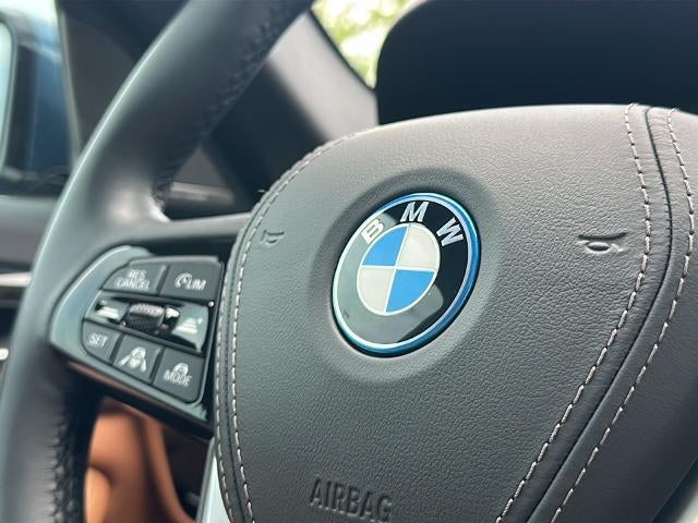 2023 BMW 530e xDrive Plug-In Hybrid