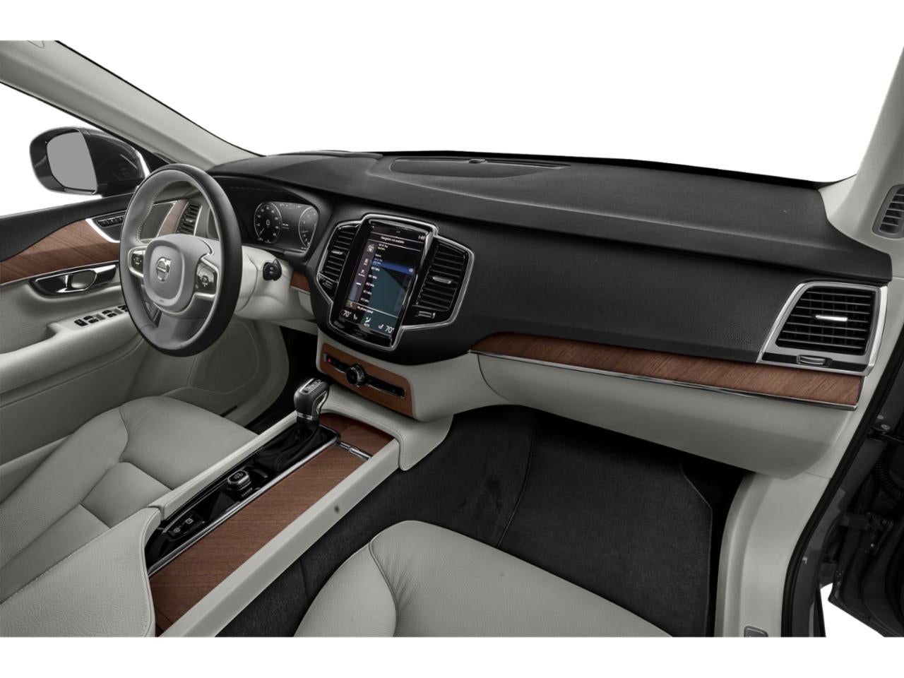 2022 Volvo XC90 T6 AWD Momentum 6P
