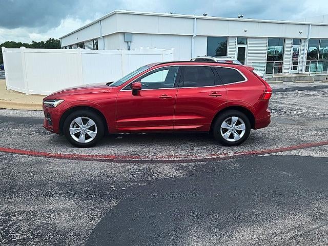 2022 Volvo XC60 B5 AWD Momentum