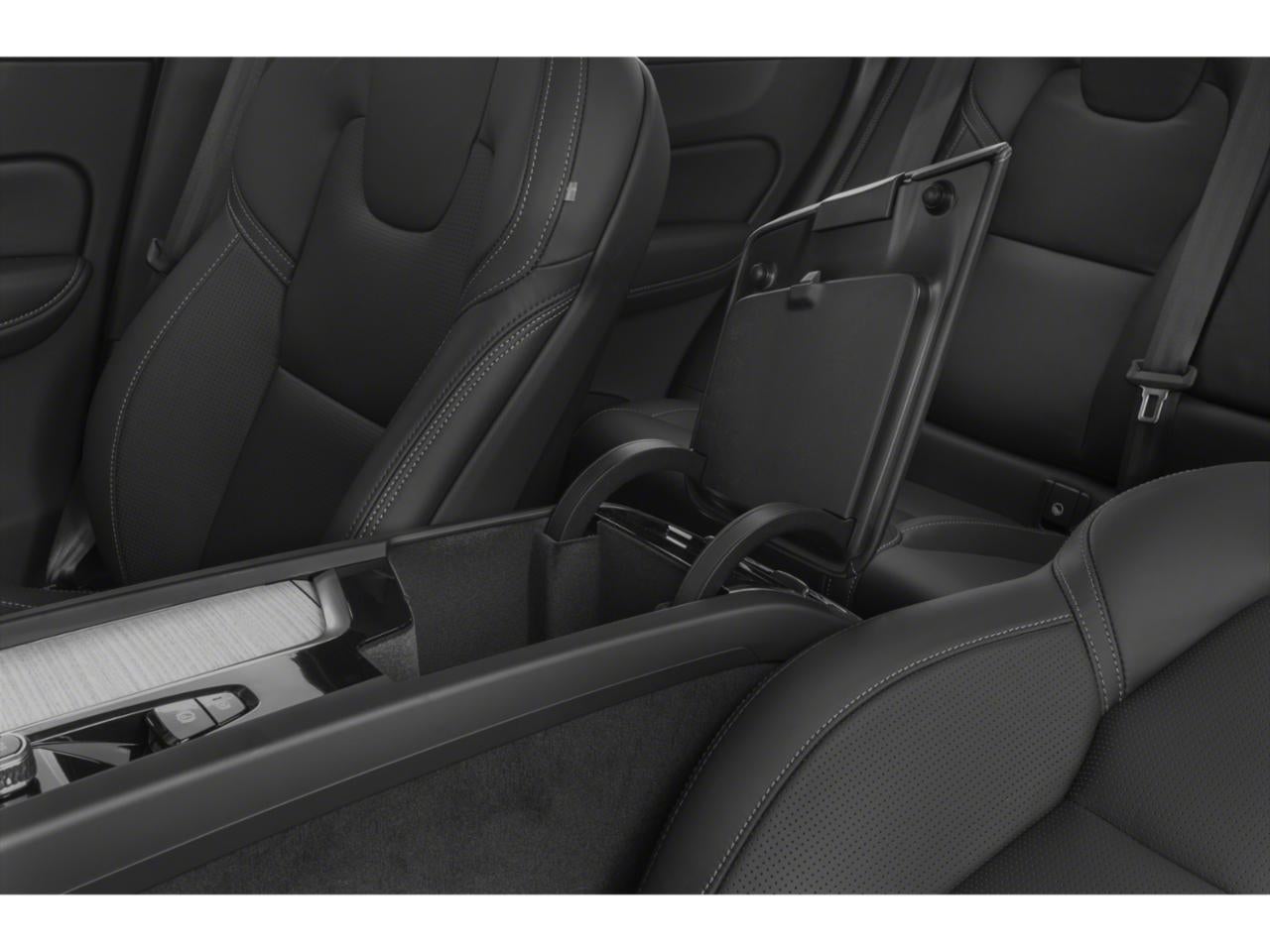 2022 Volvo XC60 B5 AWD Momentum