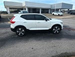 2025 Volvo XC40 B5 AWD Plus Dark Theme