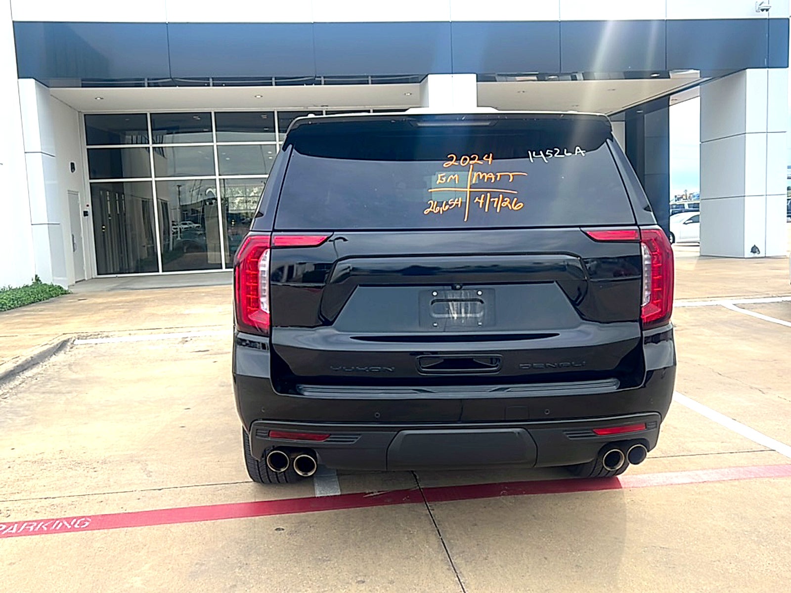 2024 GMC Yukon Denali