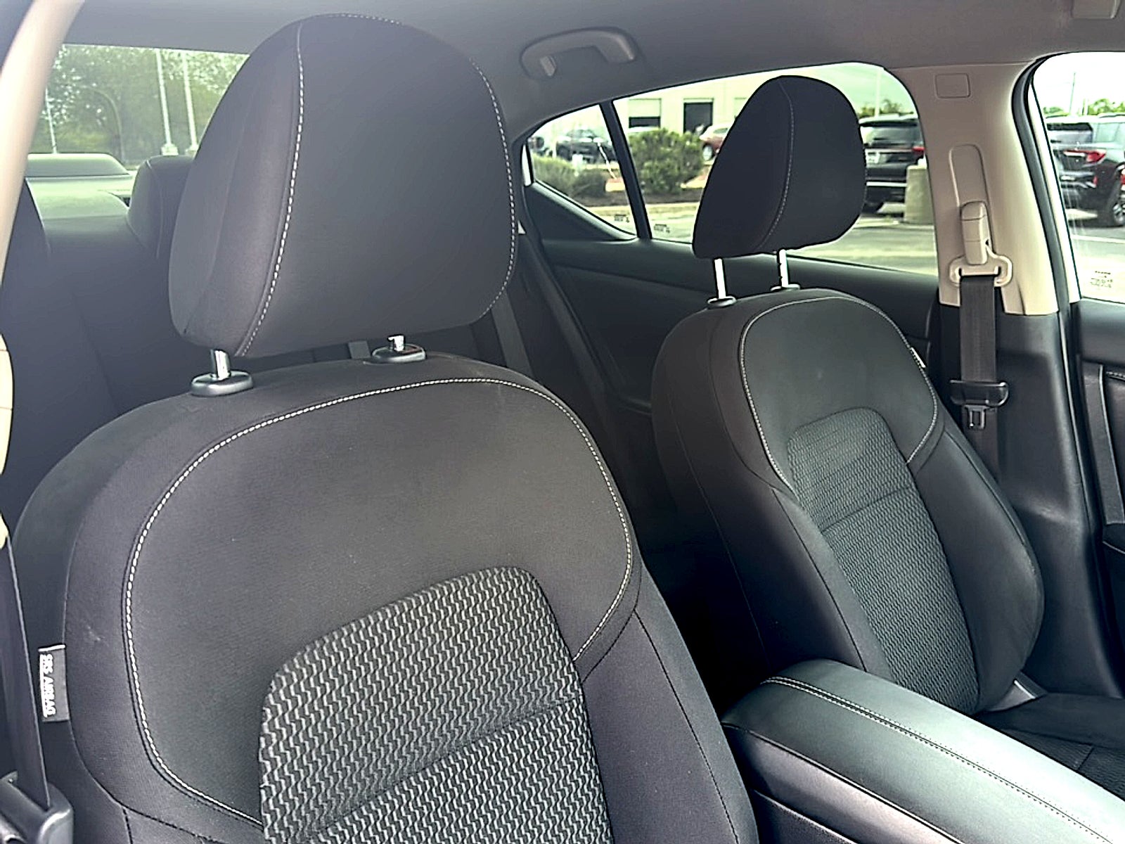 2022 Nissan Sentra S Xtronic CVT