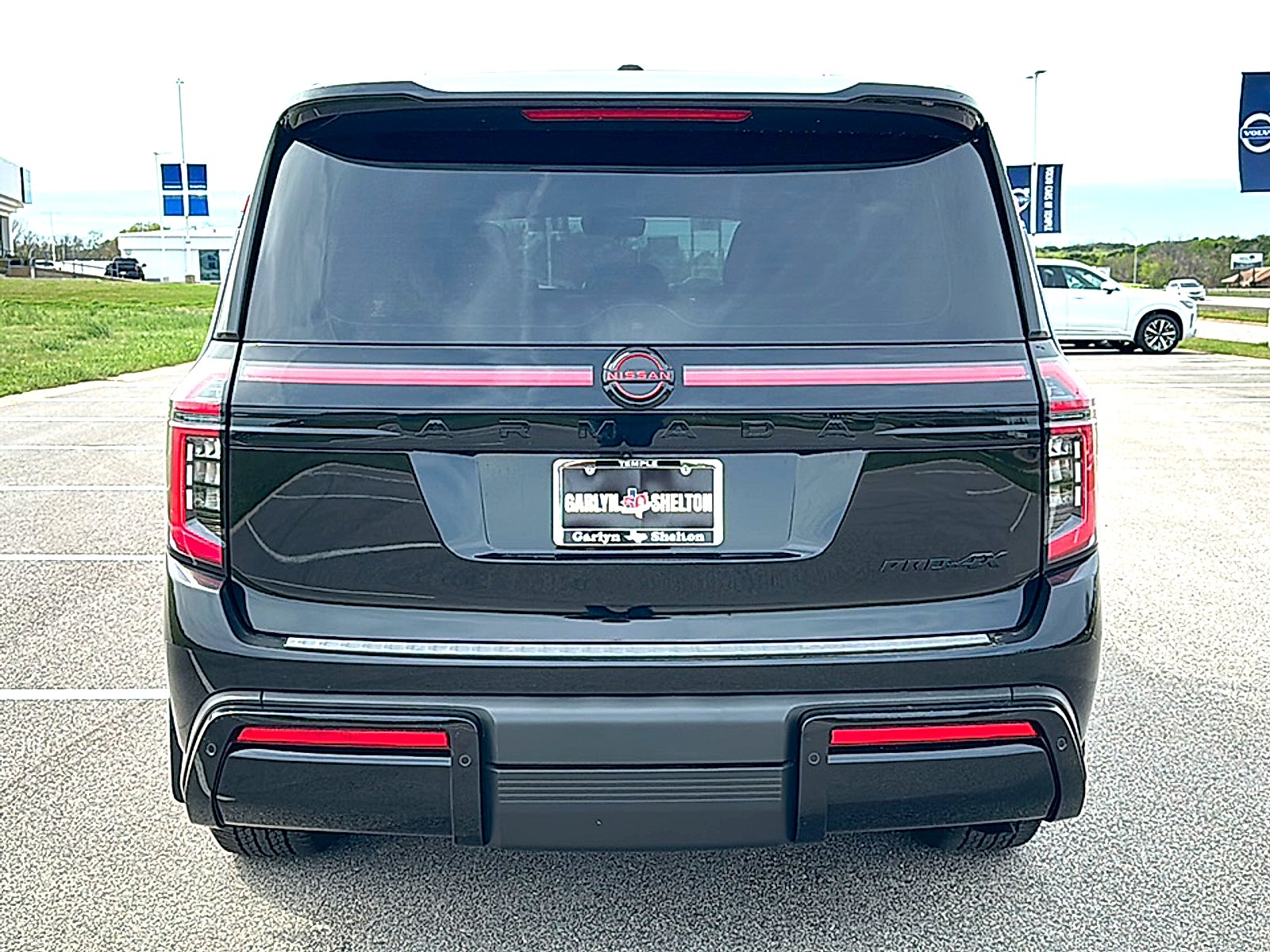 2025 Nissan Armada PRO-4X 4WD