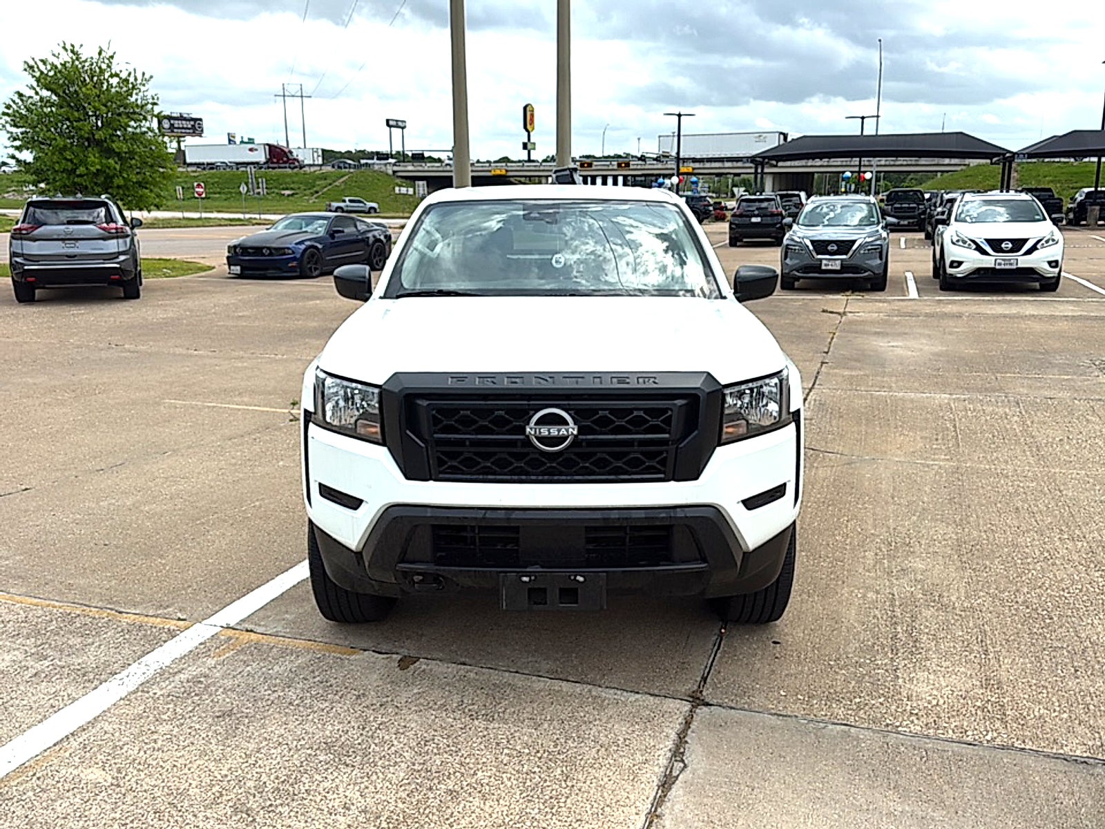2024 Nissan Frontier King Cab S 4x4