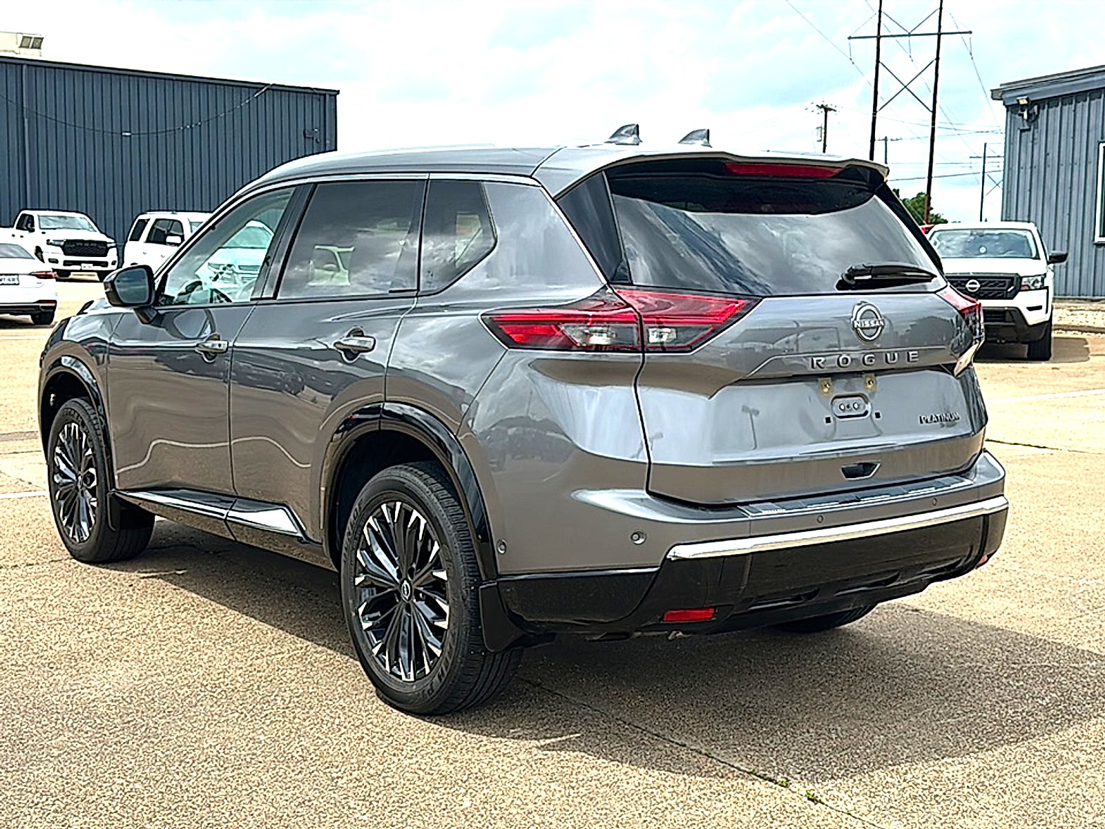 2025 Nissan Rogue Platinum