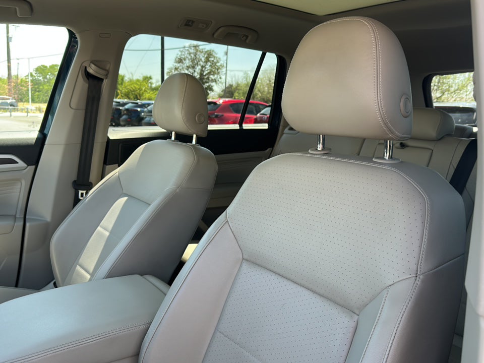 2022 Volkswagen Atlas 2.0T SE w/Technology