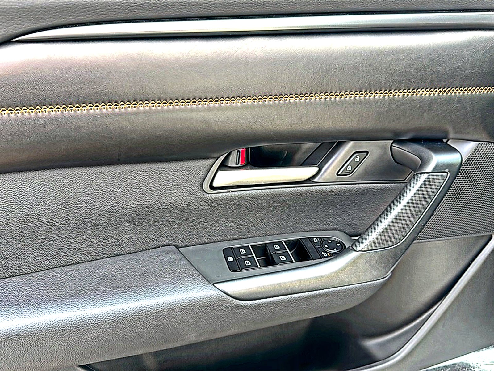 2026 Mazda Mazda CX-50 Hybrid Premium