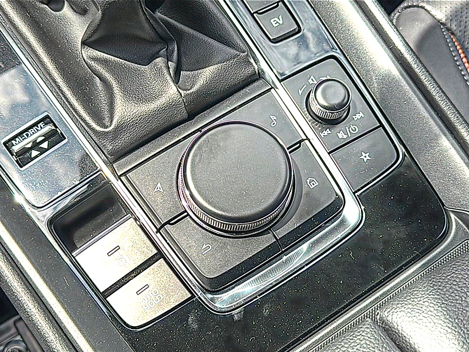 2026 Mazda Mazda CX-50 Hybrid Premium Plus