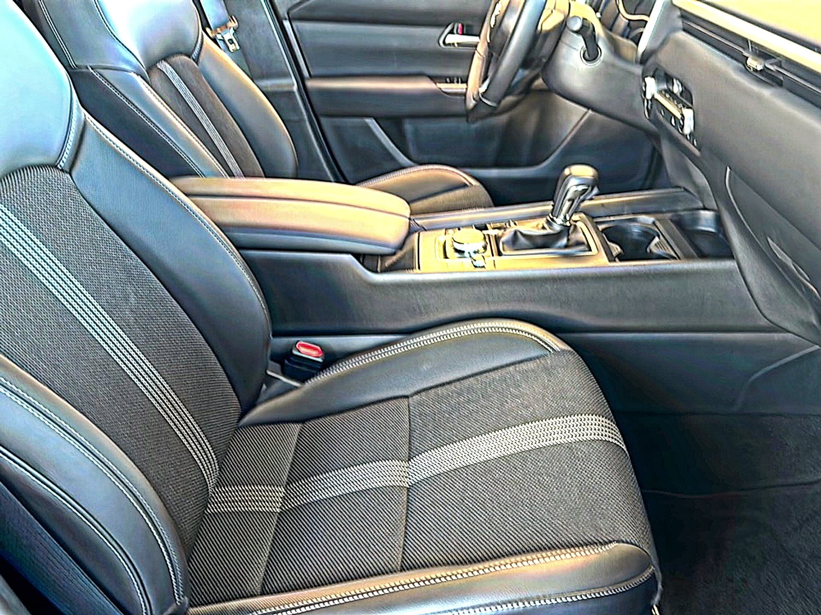 2025 Mazda Mazda CX-50 2.5 S Premium Package