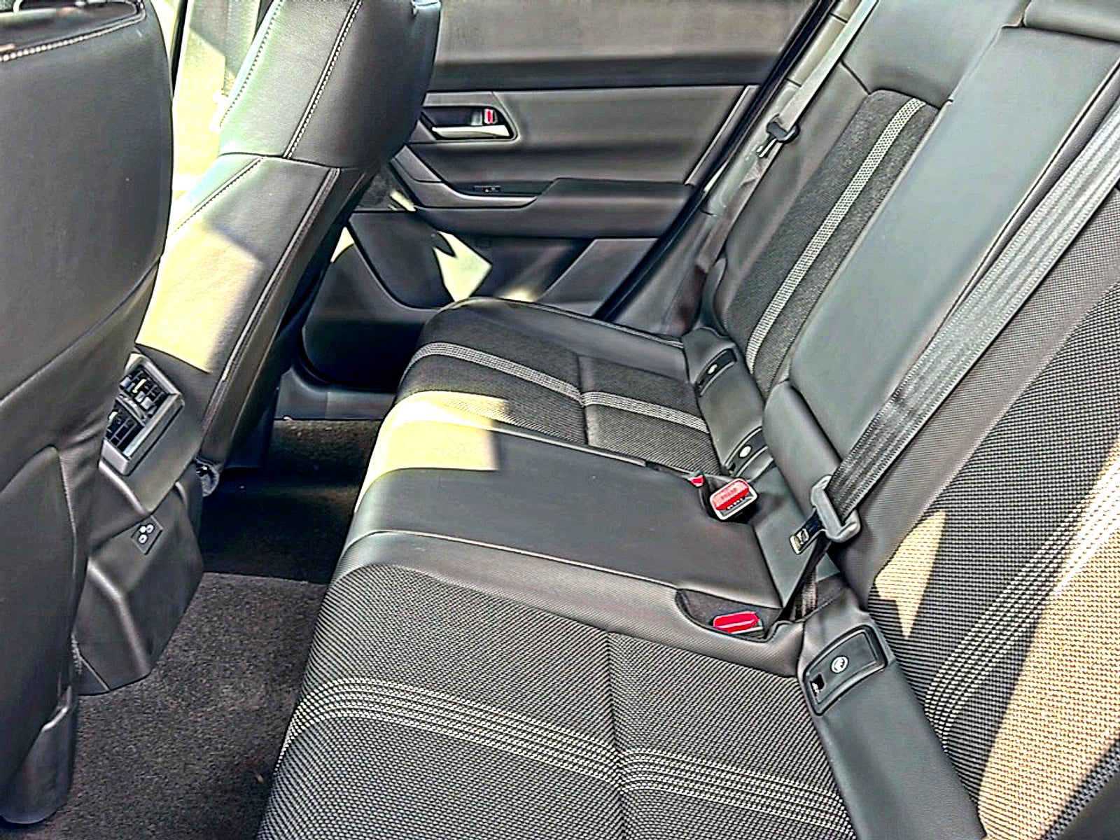 2026 Mazda Mazda CX-50 2.5 S Meridian Edition